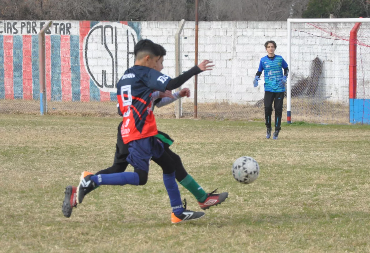 Centro Social vs Lutgardis vs Banda Norte (135)
