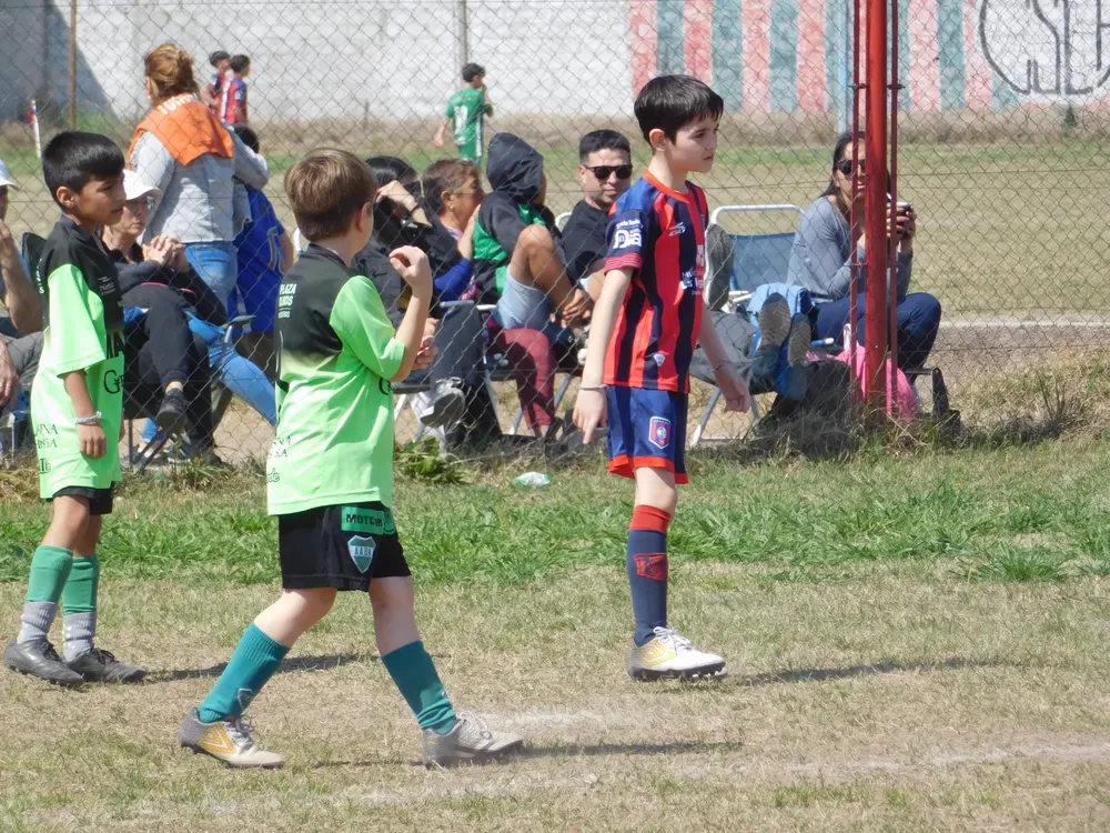 Centro Social Banda Norte Correos Renato Cesarini (70)