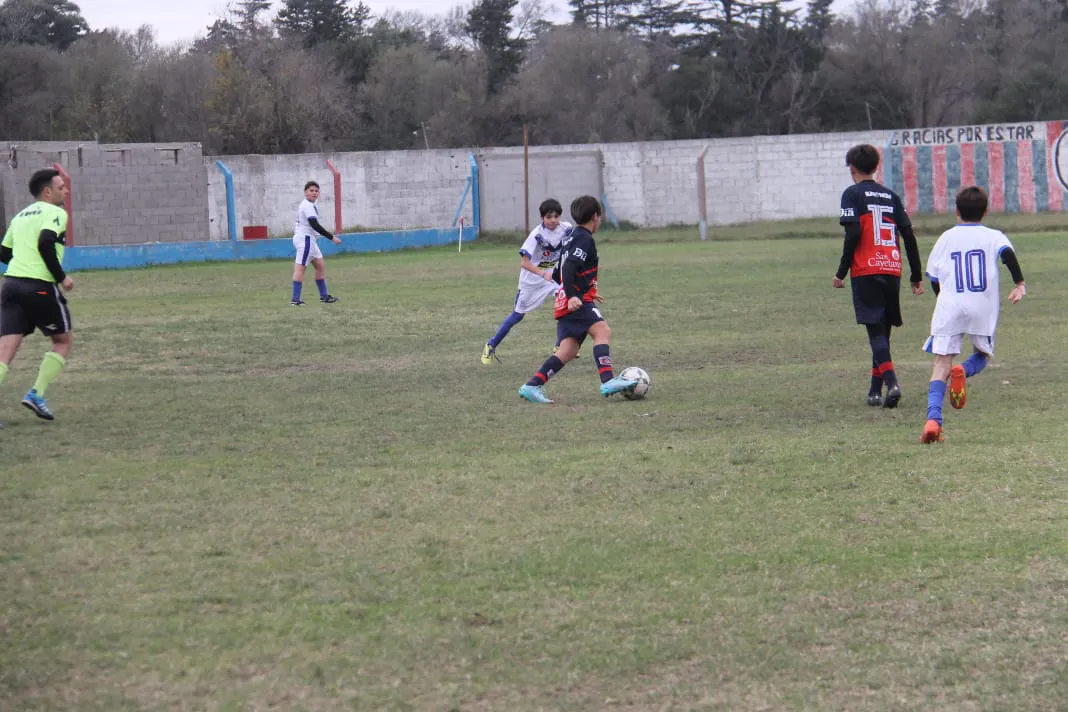 Infanto Juveniles Centro Social Vs Banda Norte vs Talleres (110)
