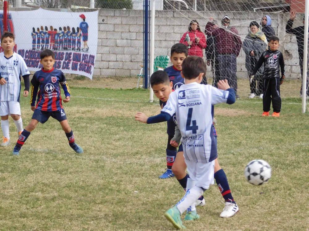Fecha 10 Infantiles Juveniles Centro Social Fusión FC Atenas B (66)
