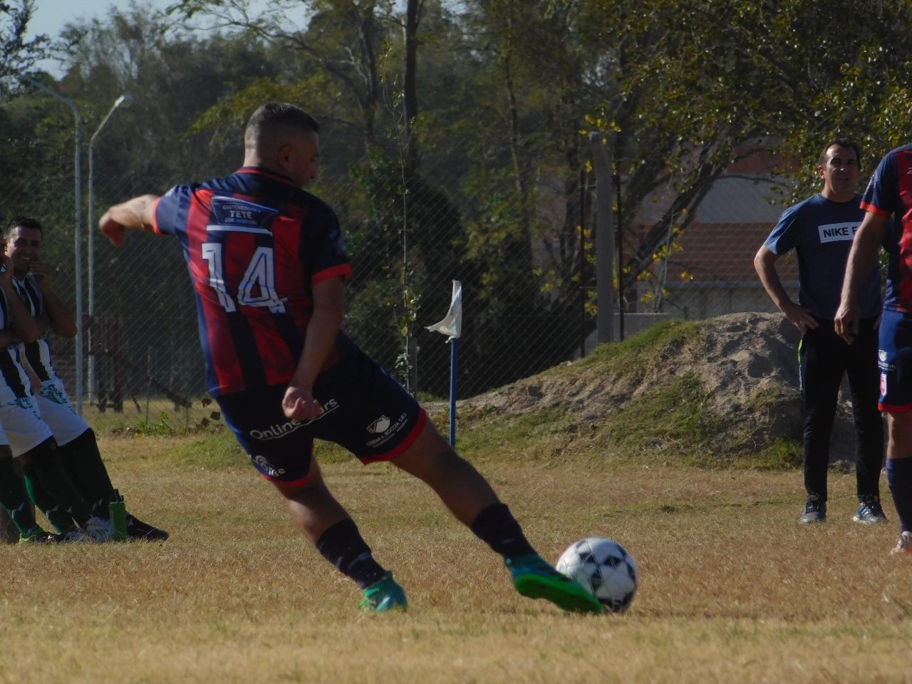 Profesionales Comunicadores (6)