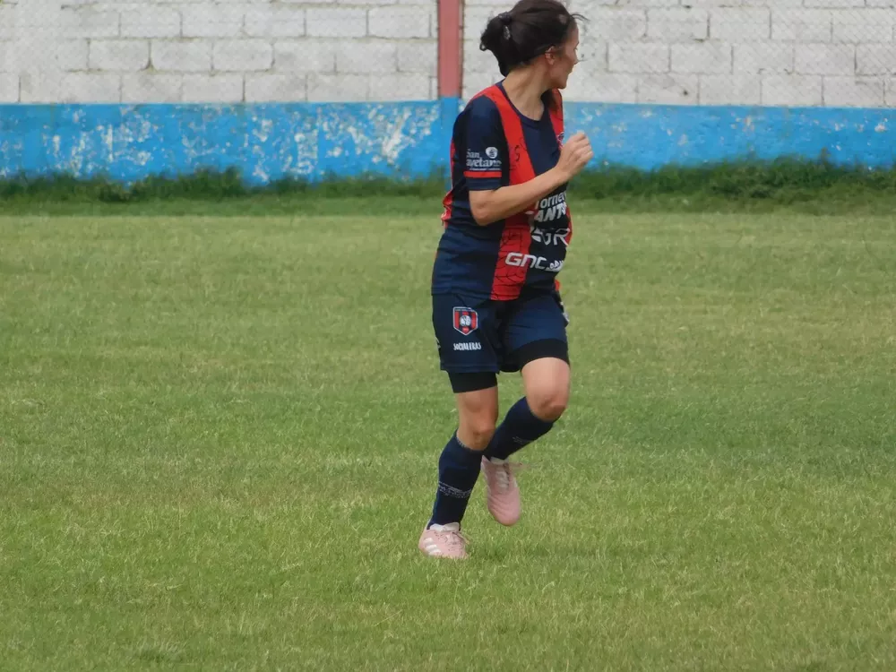 Fecha 1 Femenino Centro Social Santa Paula (25)