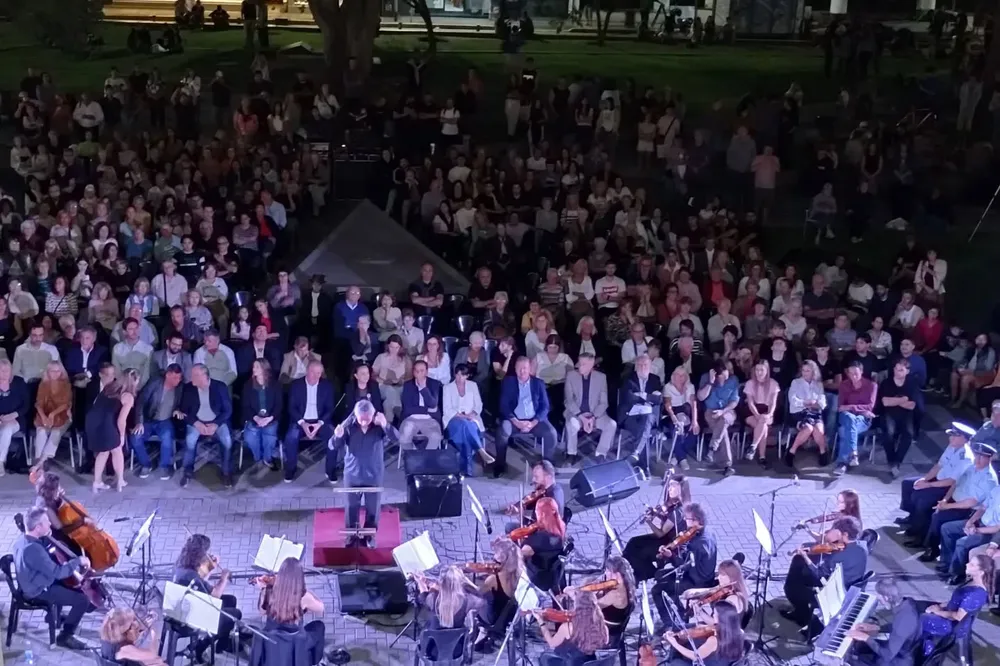 OTOÑO POLIFONICO (5)