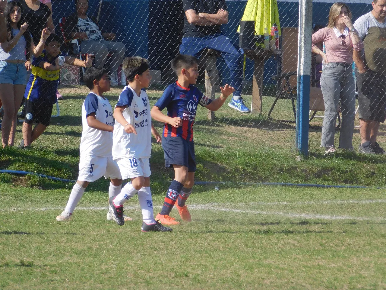 Centro Social Alberdi  Atenas (16)