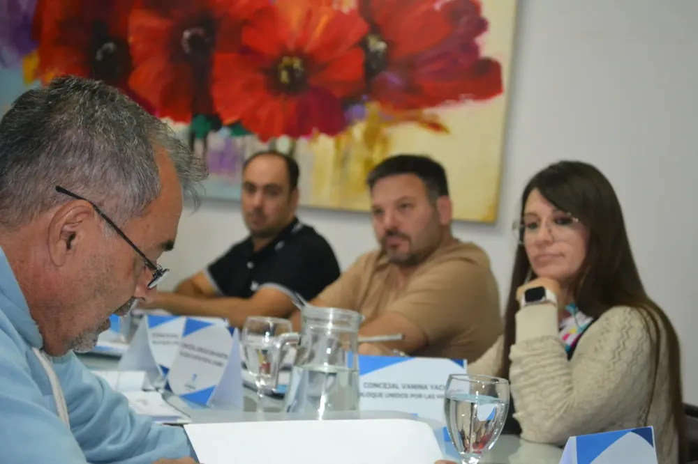 WhatsApp Image 2024-04-17 at 19.58.02 (2)