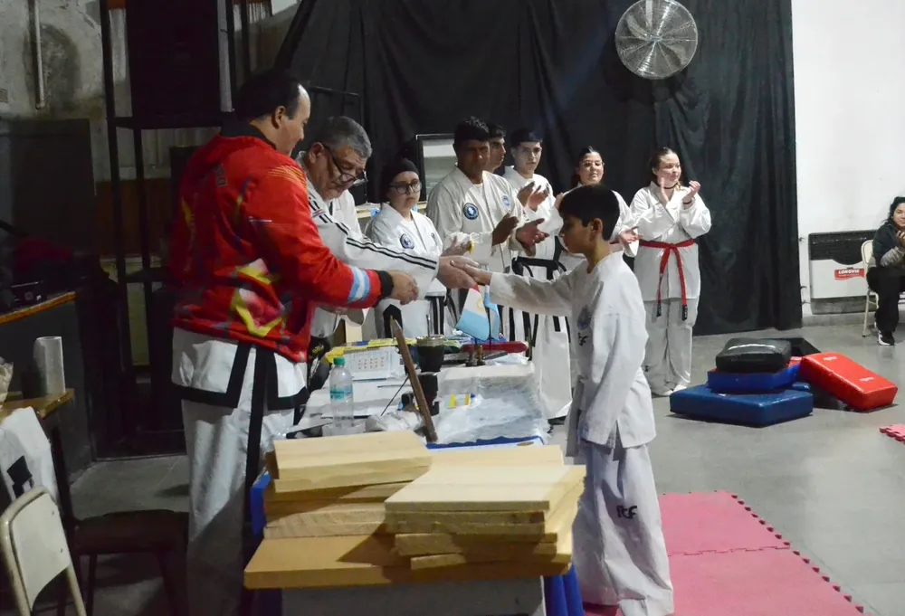 TAEKWONDO (18)