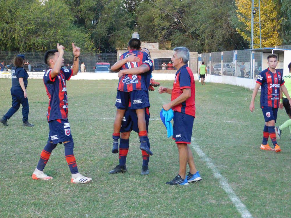 Centro Social vs Talleres de Acequias Fecha 3_43