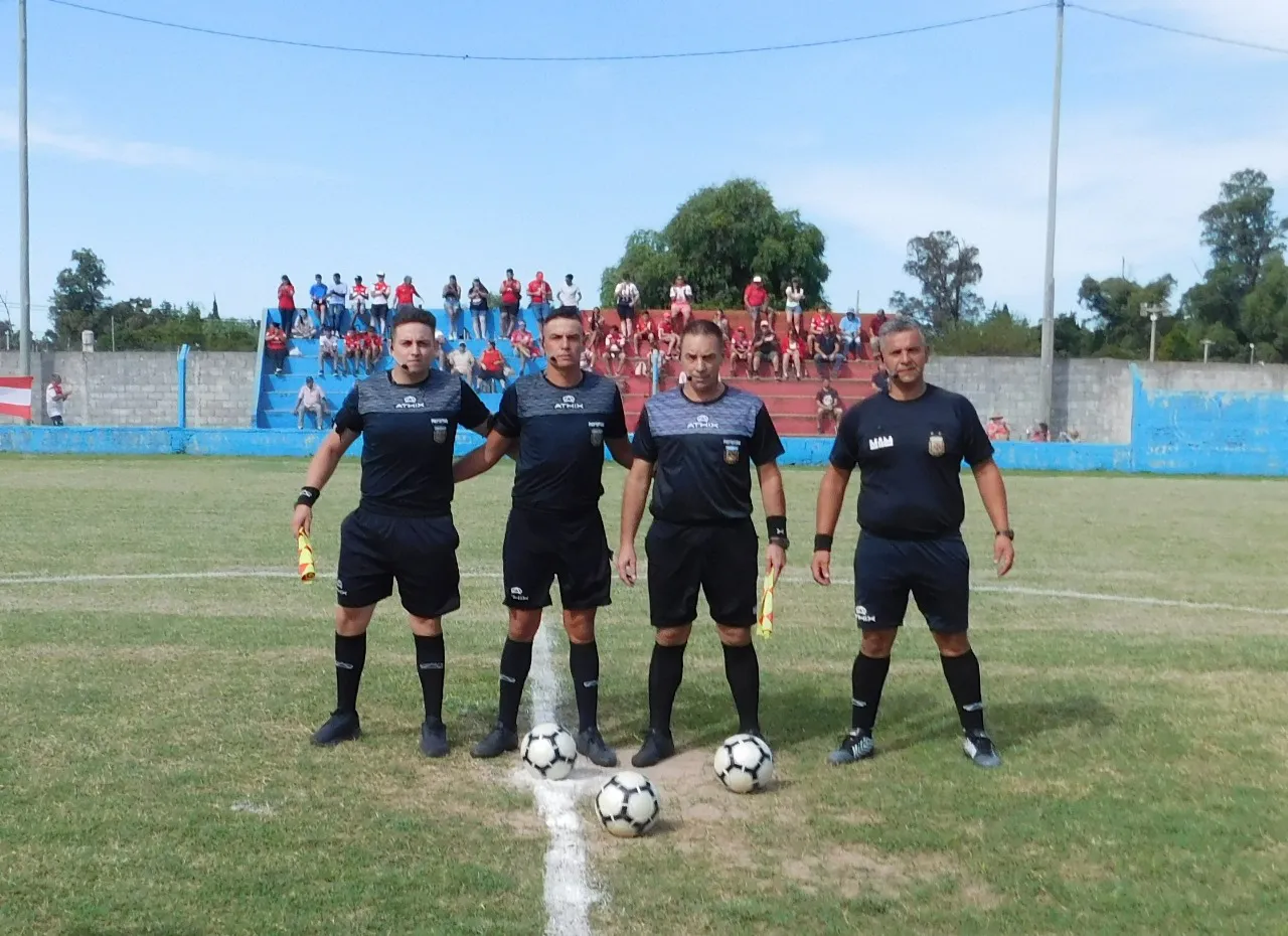 255765995f01f7c3ddfd2c1a5dce92985e06a3f4