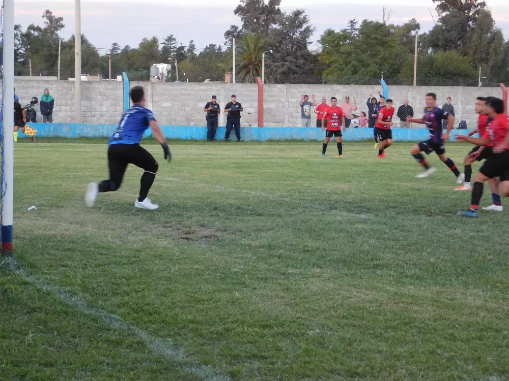 Fecha 4 Centro Social vs Los Incas (55)