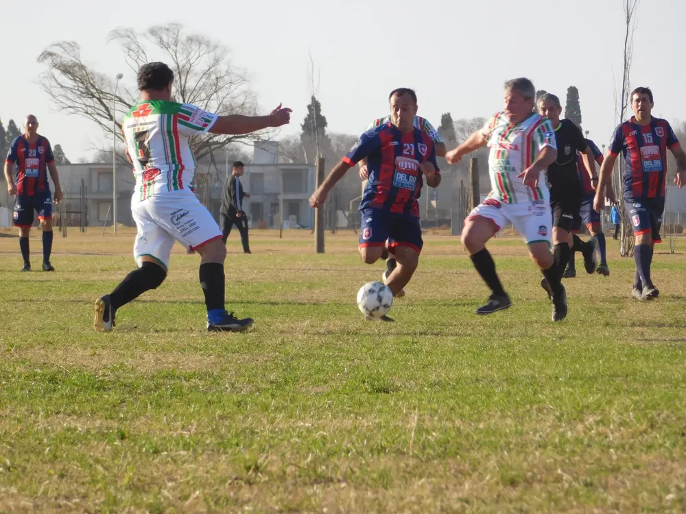 Los Profesionales +43 (22)