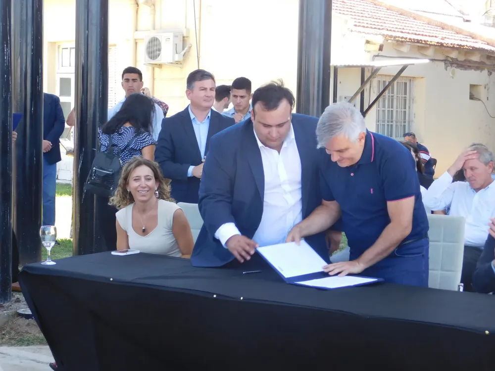 LLARYORA EN HIGUERAS (4)