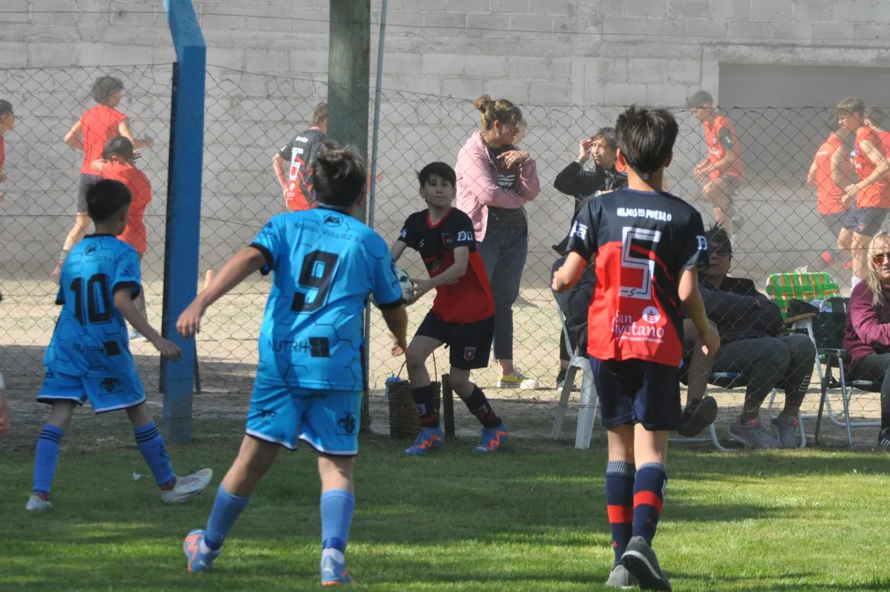 Centro Social San Cayetano Santa Paula Socialeritas Dia de la Madre (228)