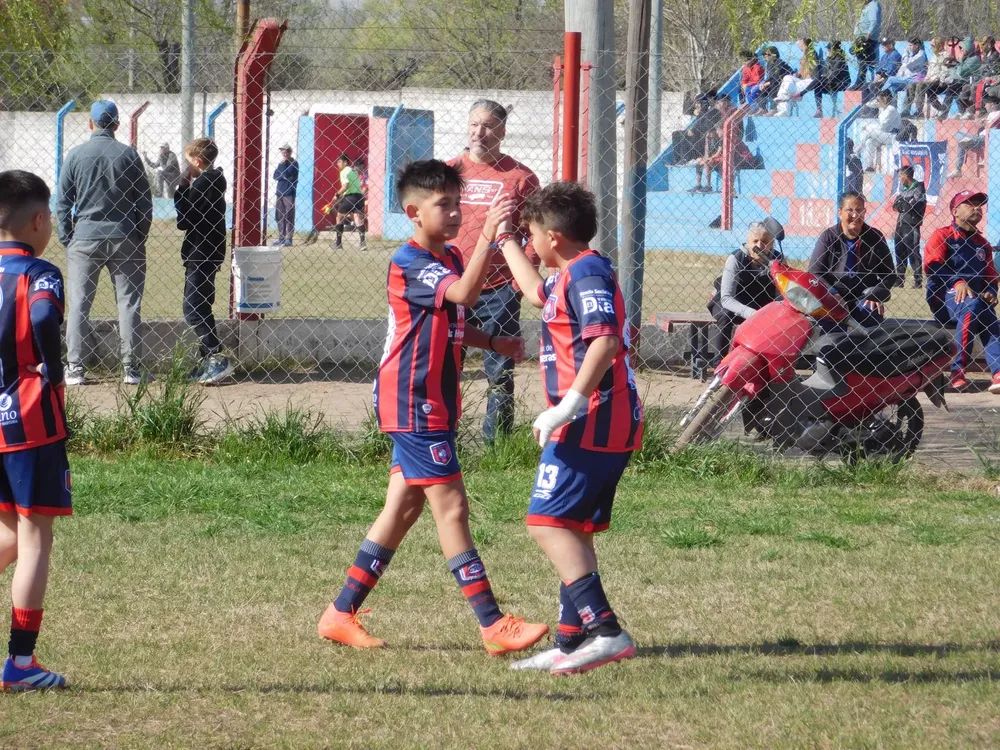 Centro Social Banda Norte Correos Renato Cesarini (161)