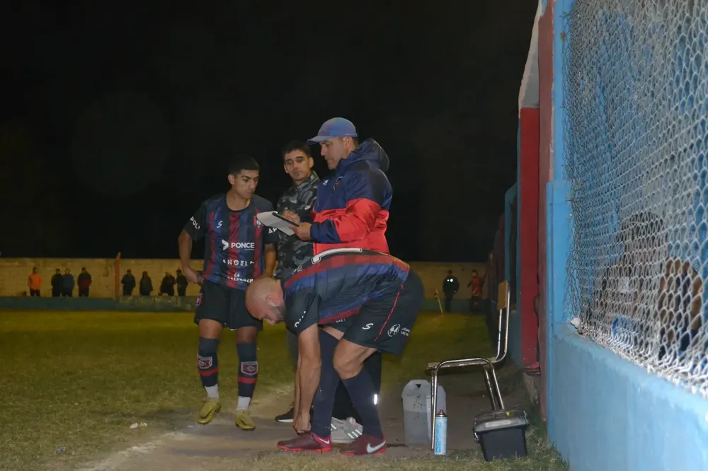 Fecha 12 Centro Social San Lorenzo de Bulnes (13)