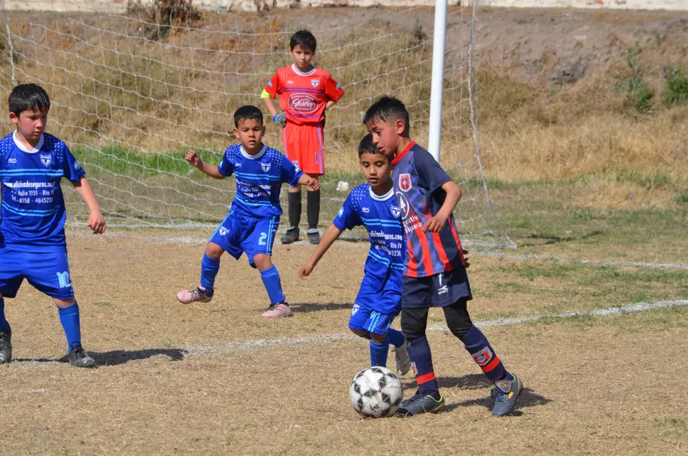 Infanto Juveniels Centro Social Roncedo Defensores Accion Juvenil (57)