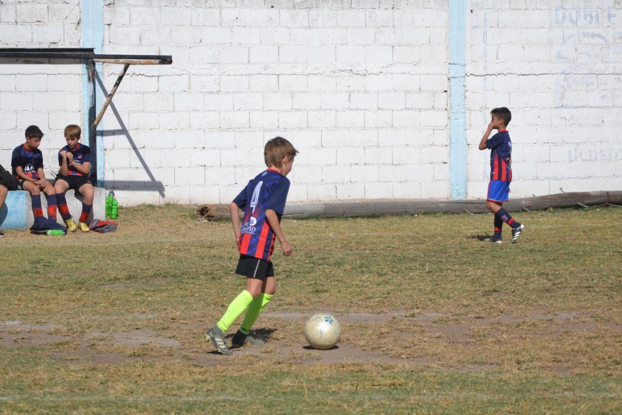 Centro Social B vs Alberdi (27)