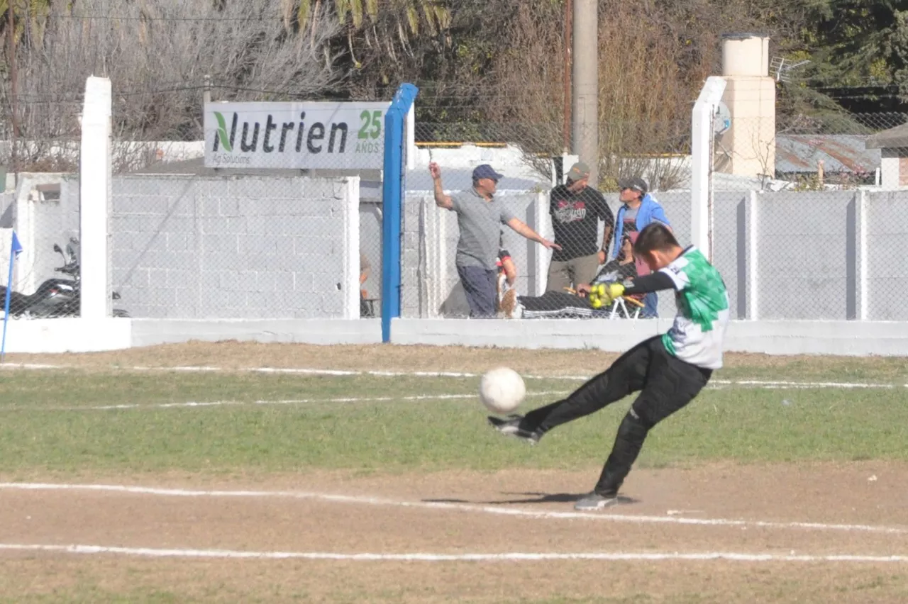Centro Social vs Municipal Adelia María vs Juventud Unida (140)
