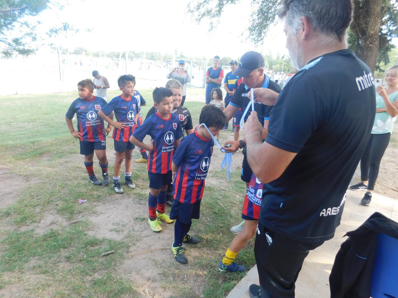 Centro Social Categoria 2013 Relampago Estudiantes (50)