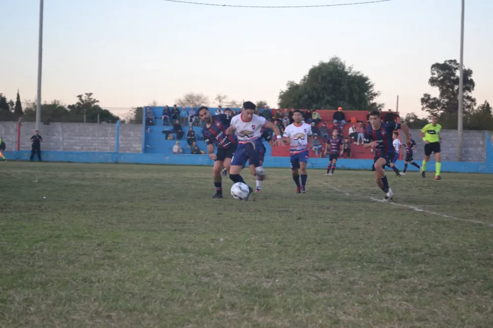 Fecha 12 Centro Social San Lorenzo de Bulnes (7)