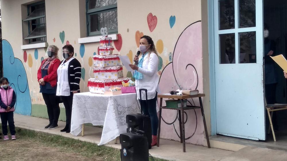 93 AÑOS CE JORGE NEWBERY (1)