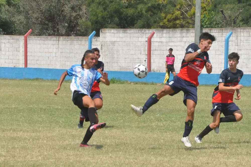 Centro Social Blaugranas vs Alberdi (8)