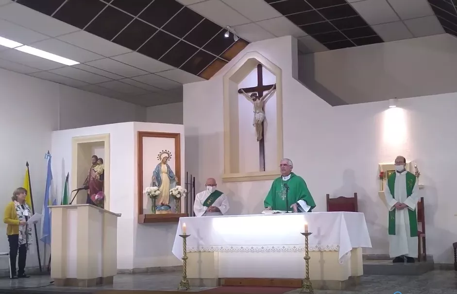 MONSEÑOR URIONA (4)