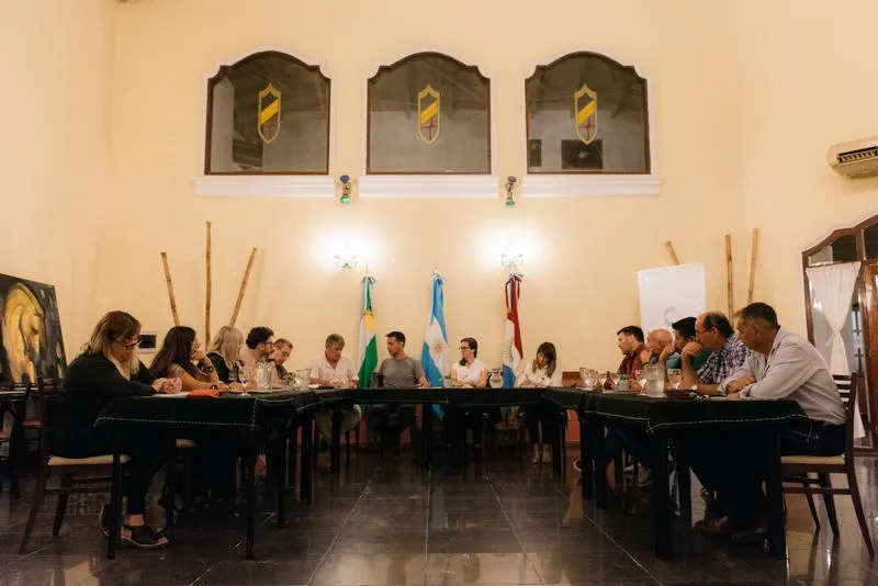 PARLAMENTO HOLMBERG (5)