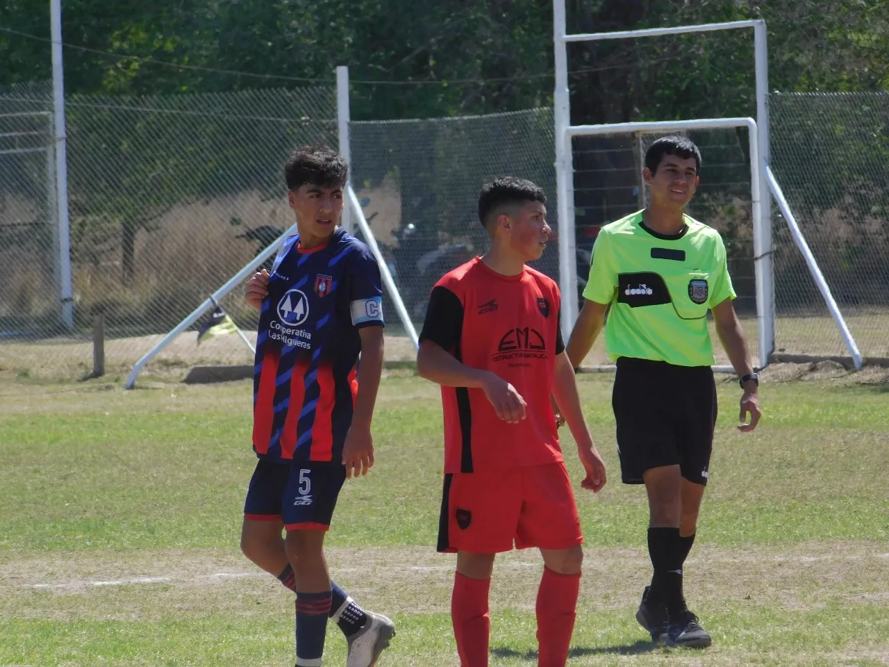 Centro Social vs Alberdi B vs San Cayetano (24)