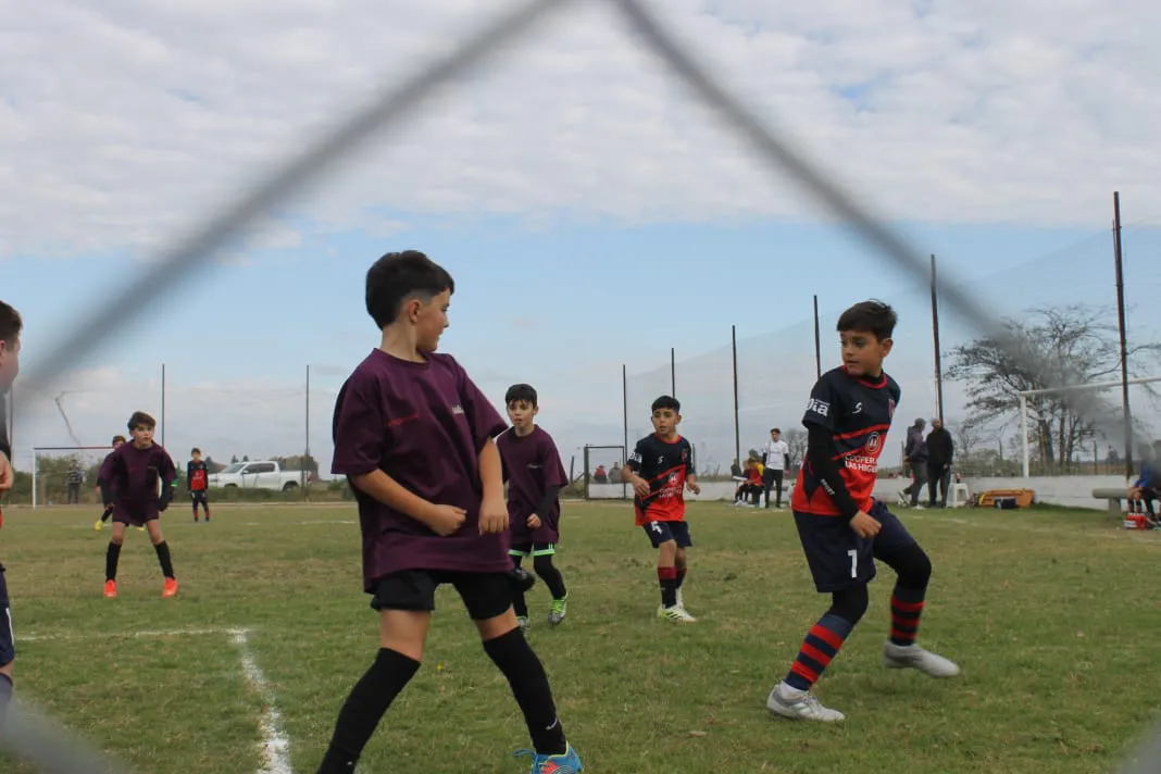 Fecha 10 Infantiles Juveniles Centro Social Fusión FC Atenas B (17)