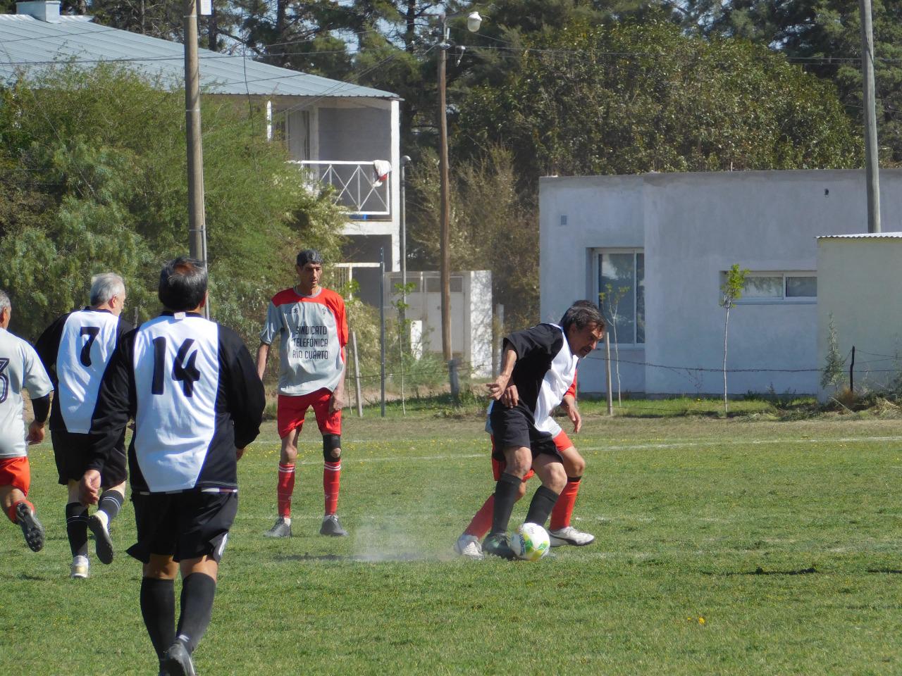 Liga Senior de Las Higueras Fecha 2 (16)