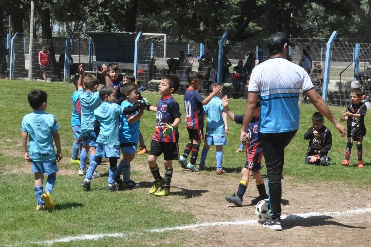 Centro Social San Cayetano Santa Paula Socialeritas Dia de la Madre (76)