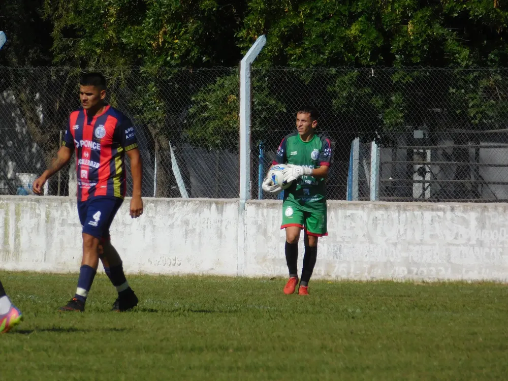 Fecha 3 Centro Social - Estudiantes  (25)