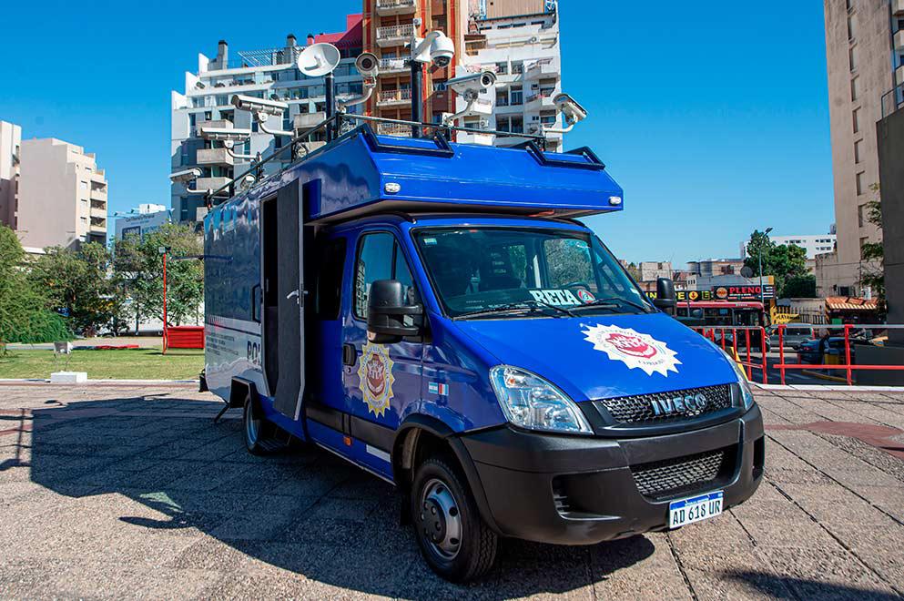 policia-911-11