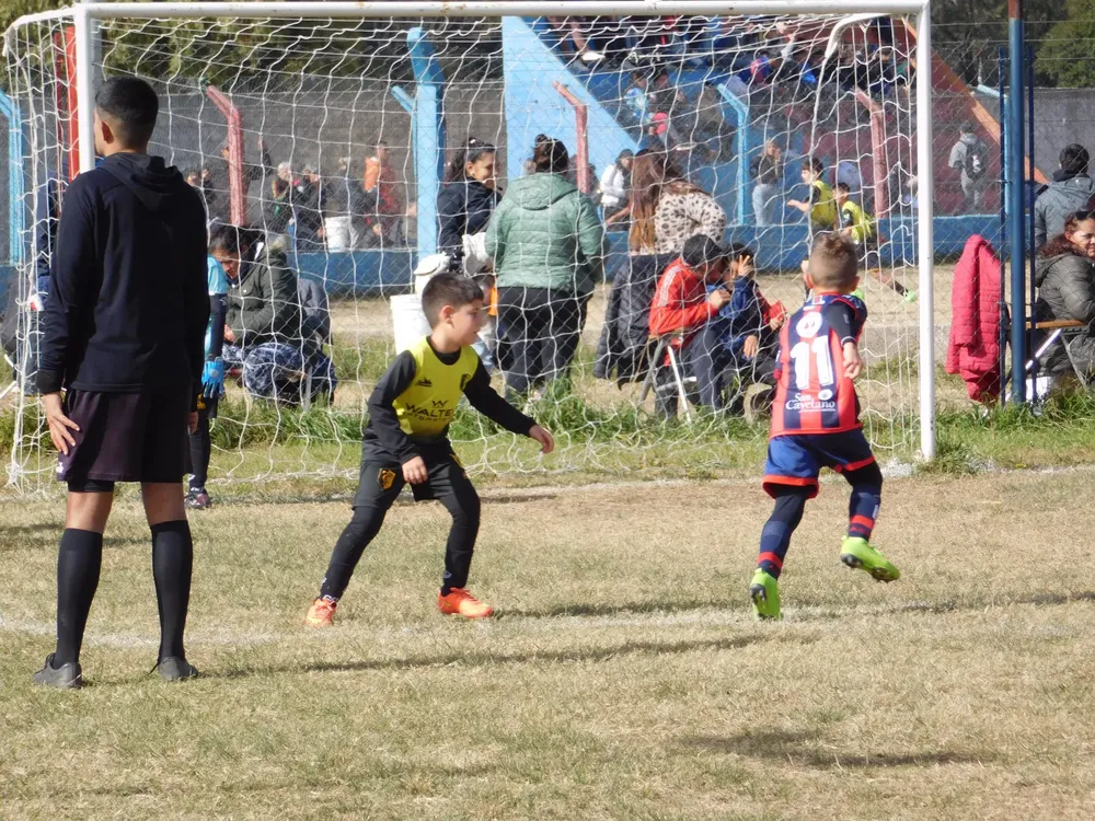 Centro Social vs Correos vs Defensores de Alberdi Socialeritas (218)