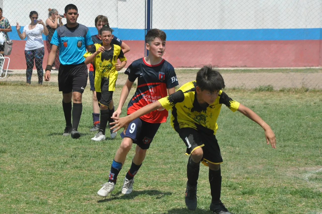 Centro Social Banda Norte B Correos y Telecomunicaciones (161)