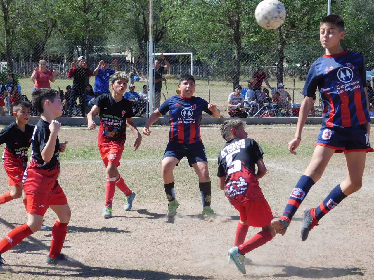 Centro Social vs Alberdi B vs San Cayetano (113)
