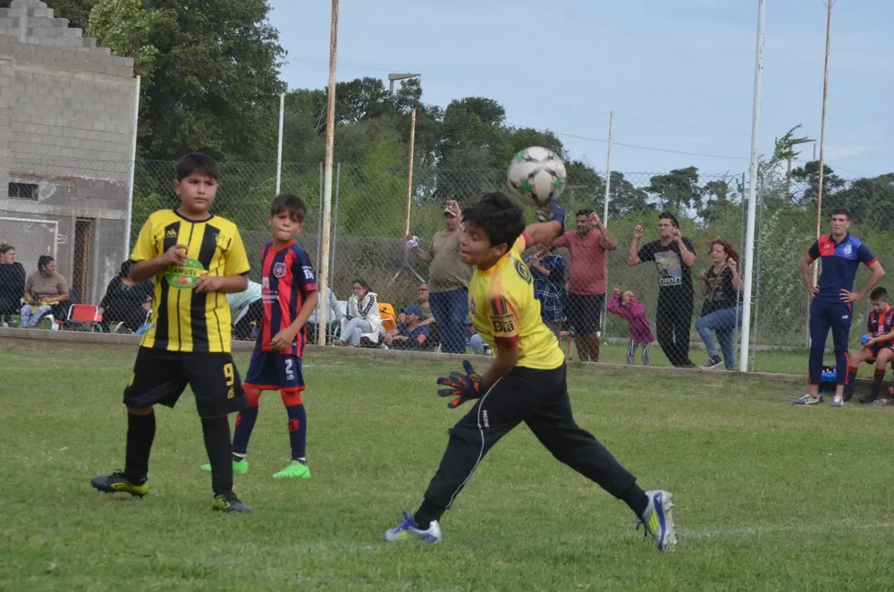 Fecha 1 INF Centro Social Correos Belgrano (90)