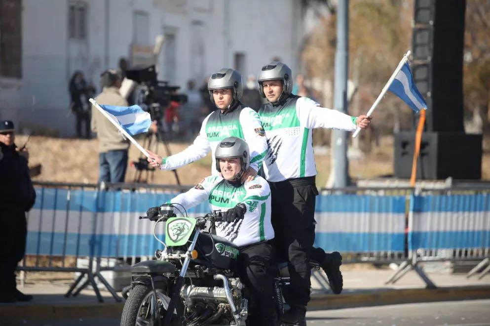 Desfile-9-de-Julio_8-1