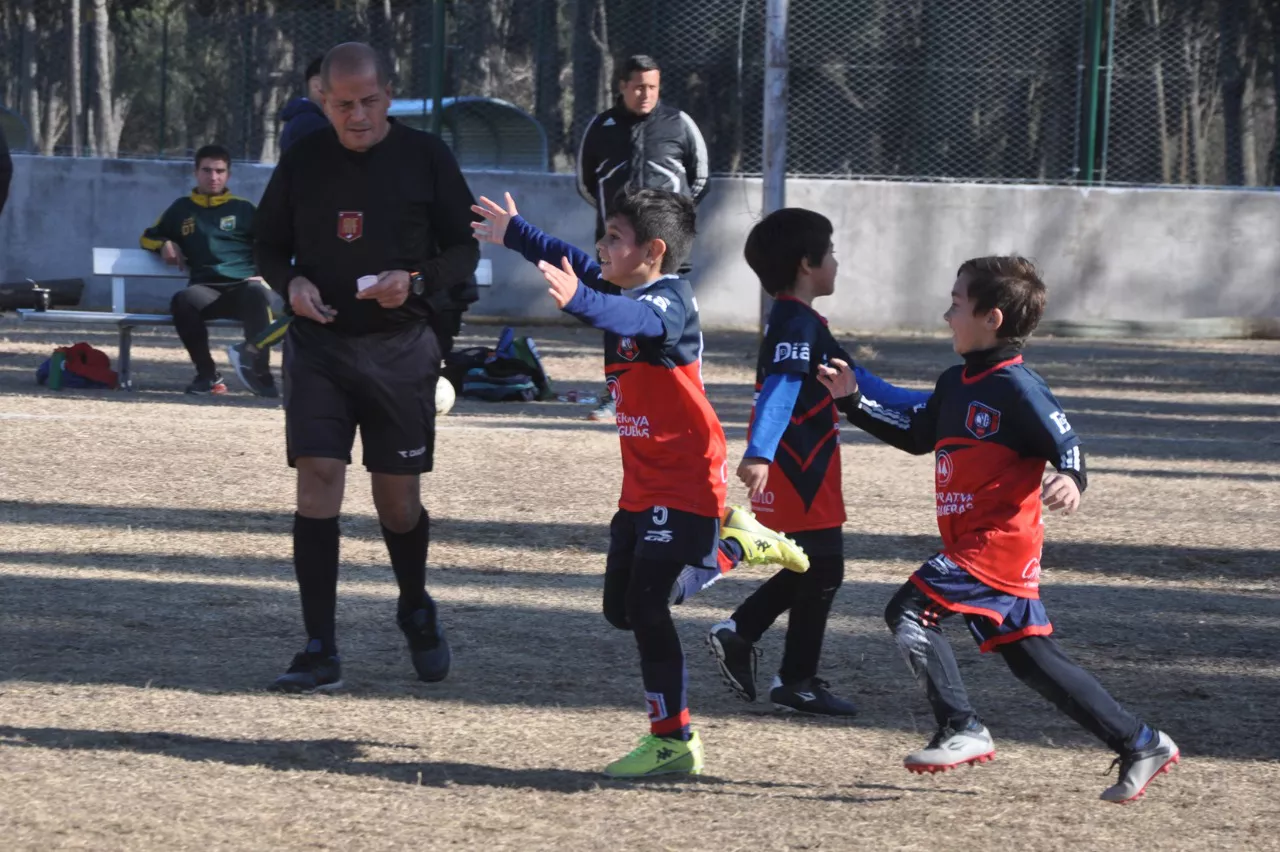 Centro Social vs Roncedo vs Deportivo Rio Cuarto (23)
