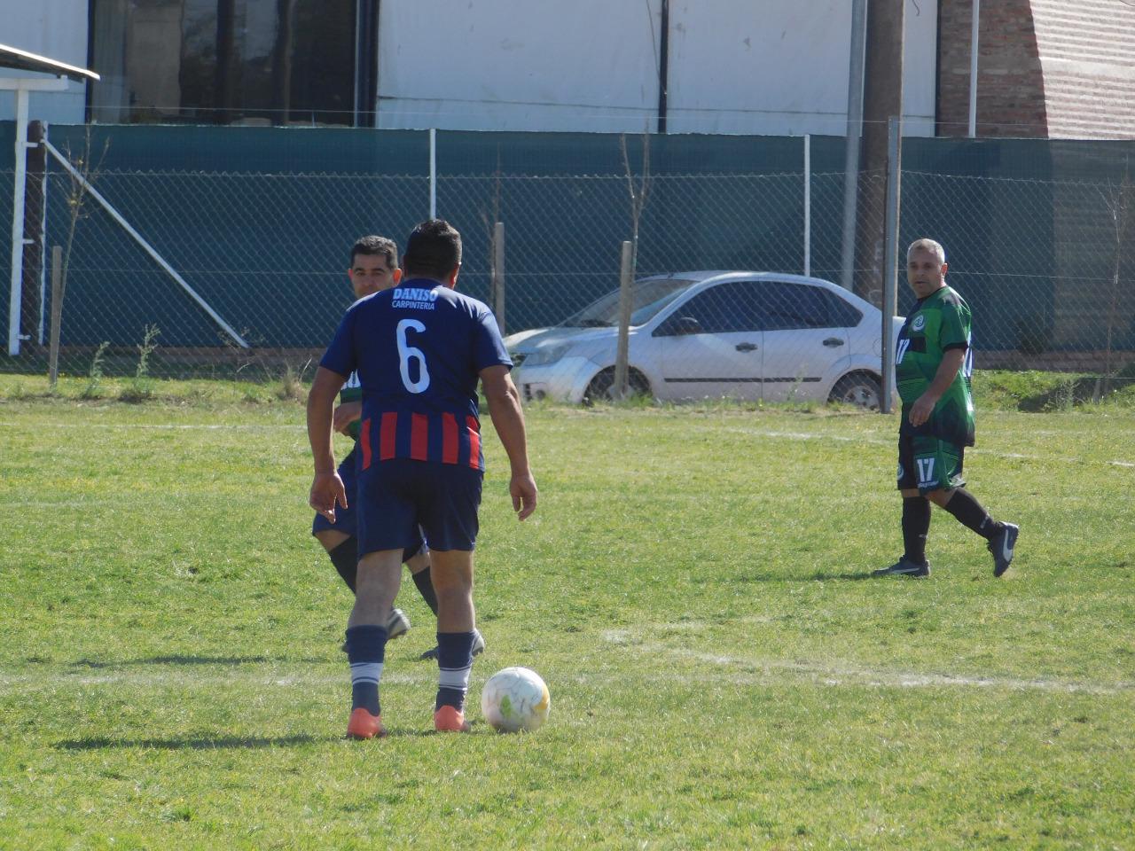Liga Senior de Las Higueras Fecha 2 (7)