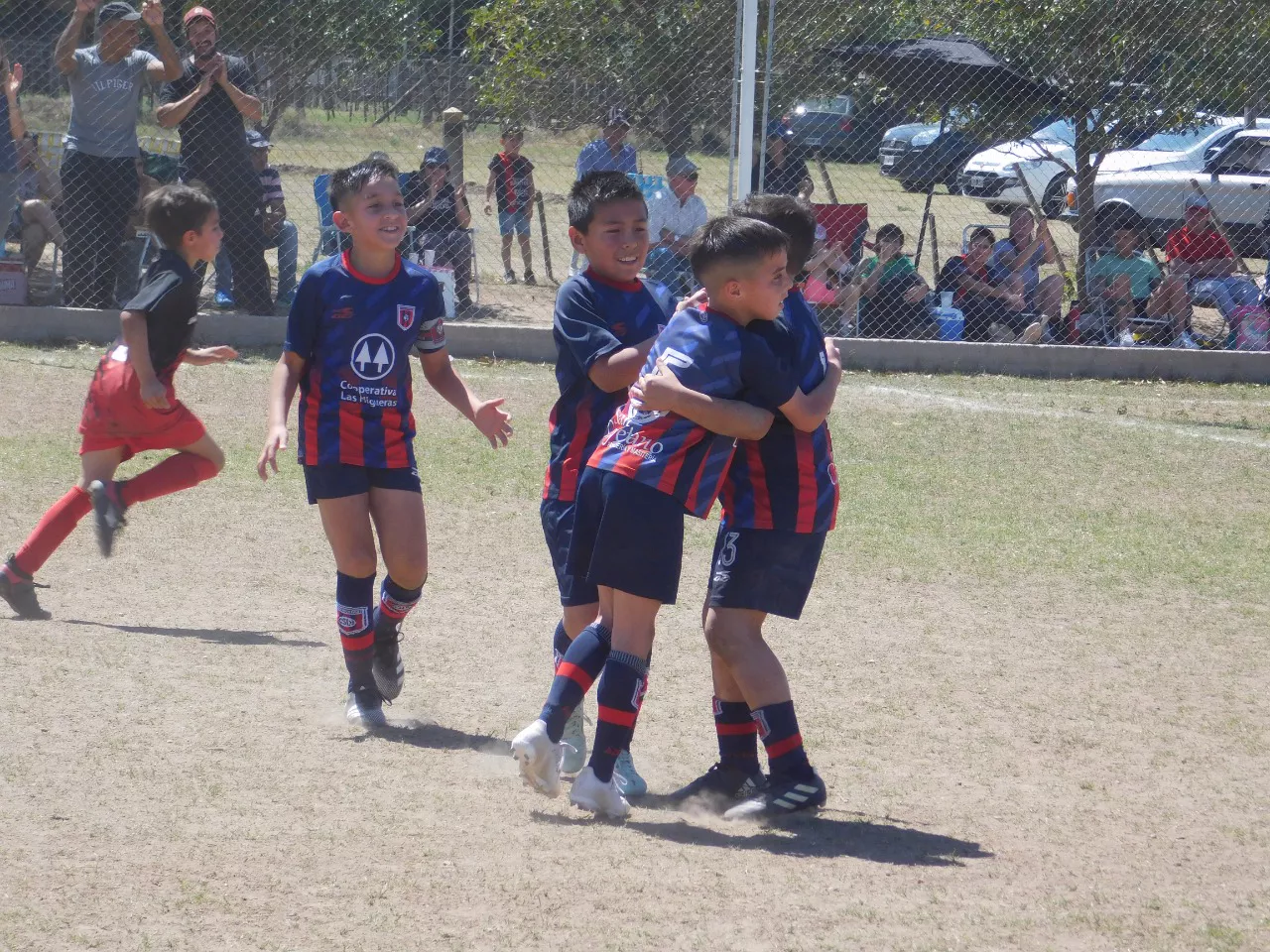 Centro Social vs Alberdi B vs San Cayetano (73)