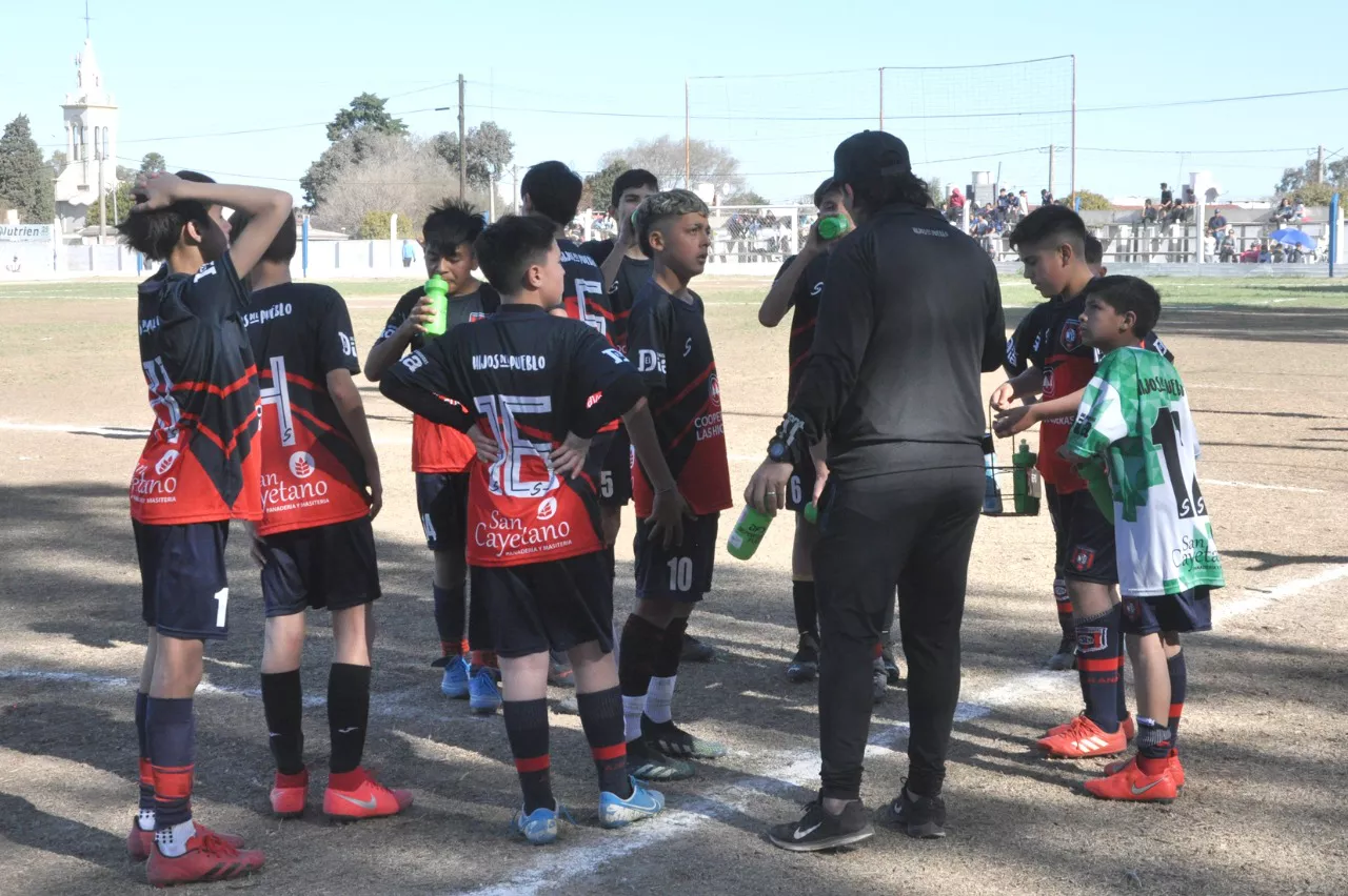 Centro Social vs Municipal Adelia María vs Juventud Unida (144)