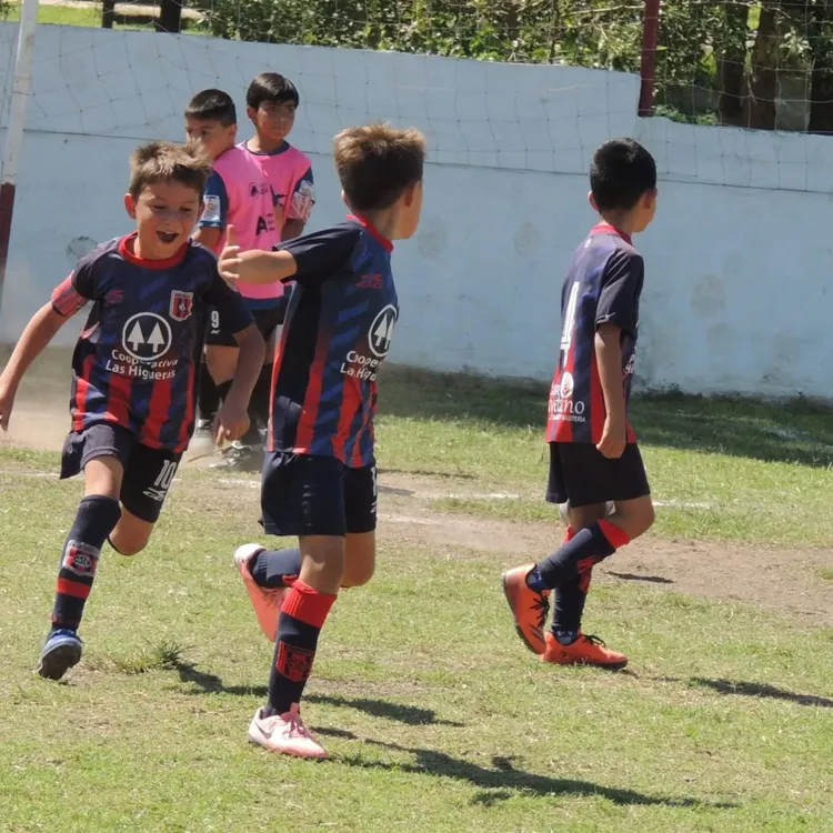 Centro Social vs Los Incas (10)