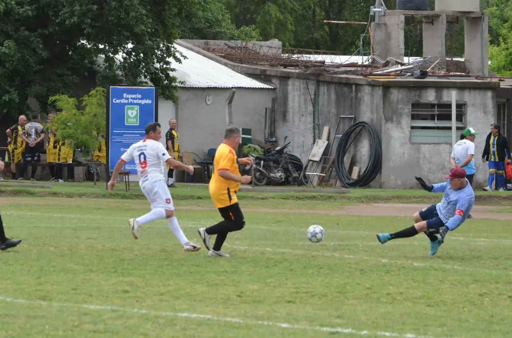 WhatsApp Image 2024-10-17 at 23.54.23 (1)