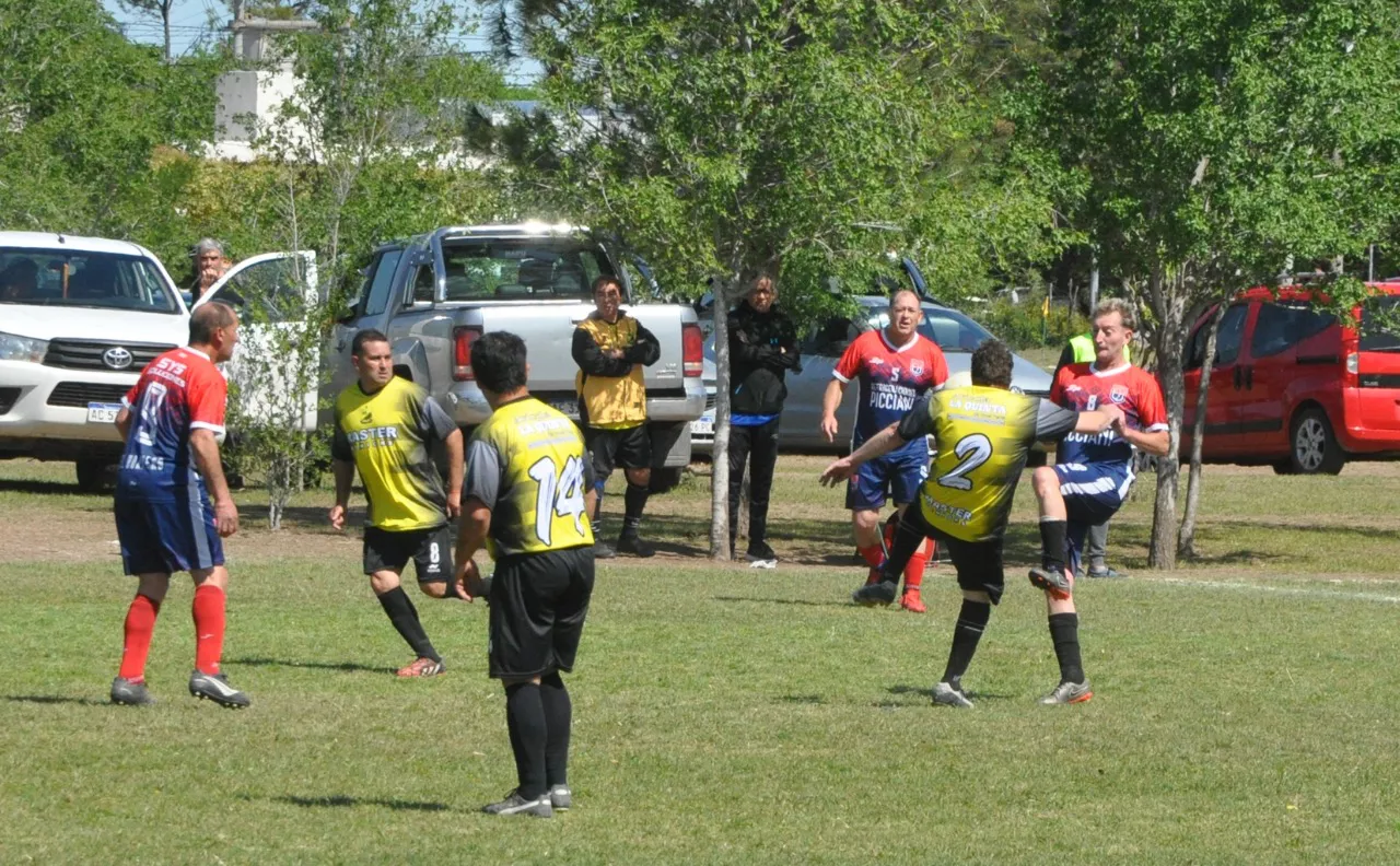 Liga Senior de Las Higueras 22102022 (18)