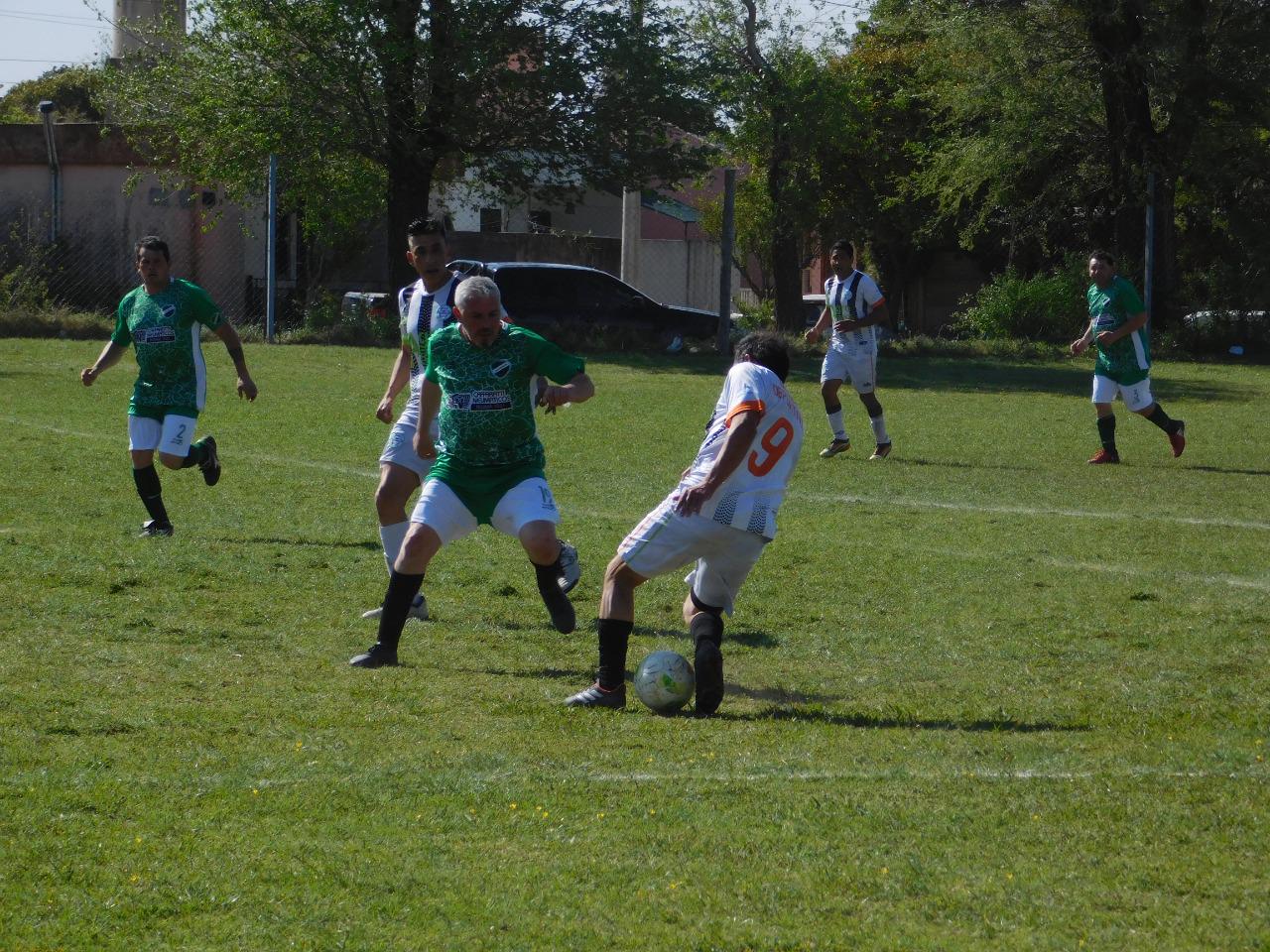 Liga Senior de Las Higueras Fecha 2 (9)