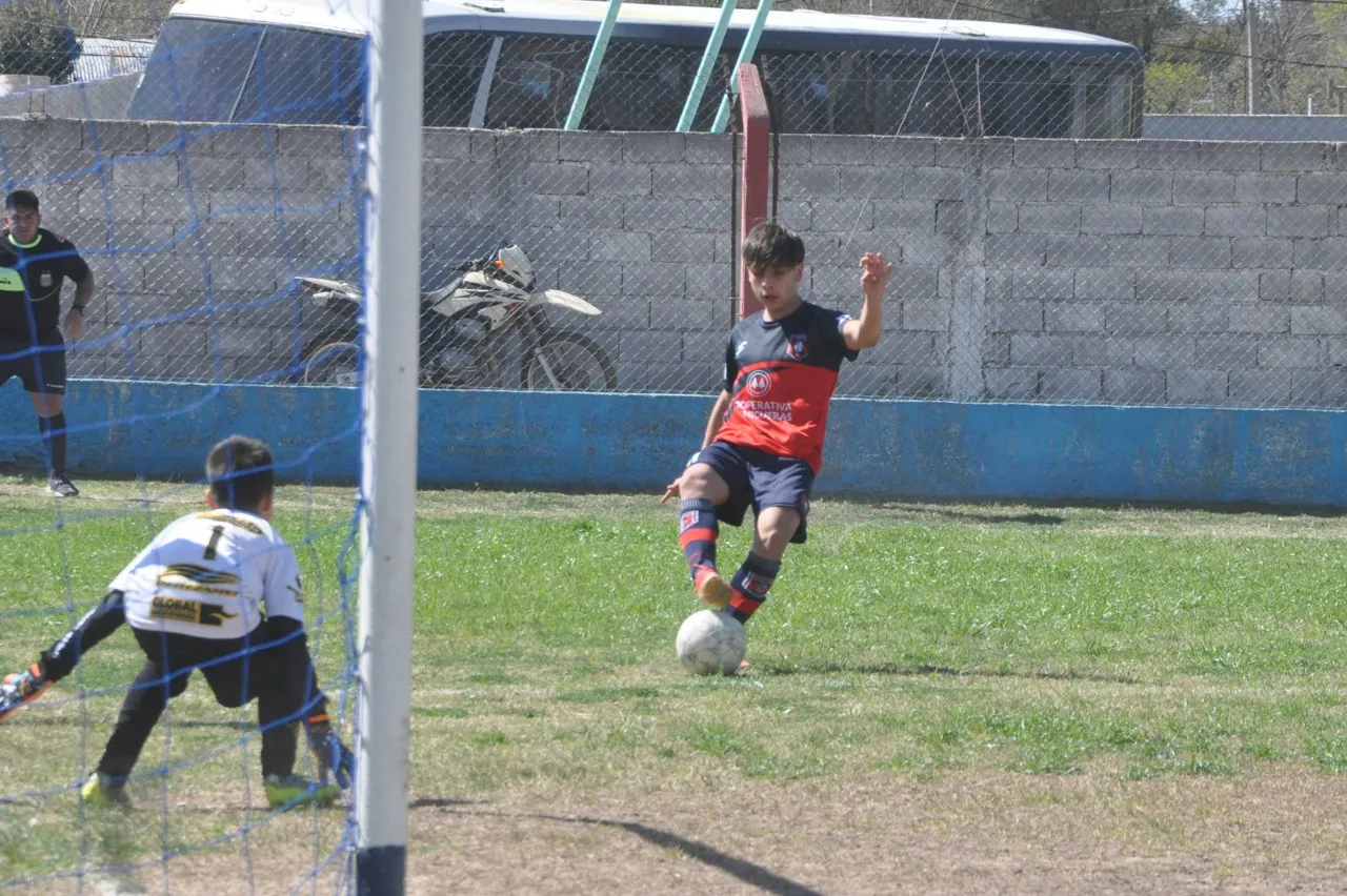 Centro Social Deportivo Municipal Acción Juvenil Socialeritas (52)