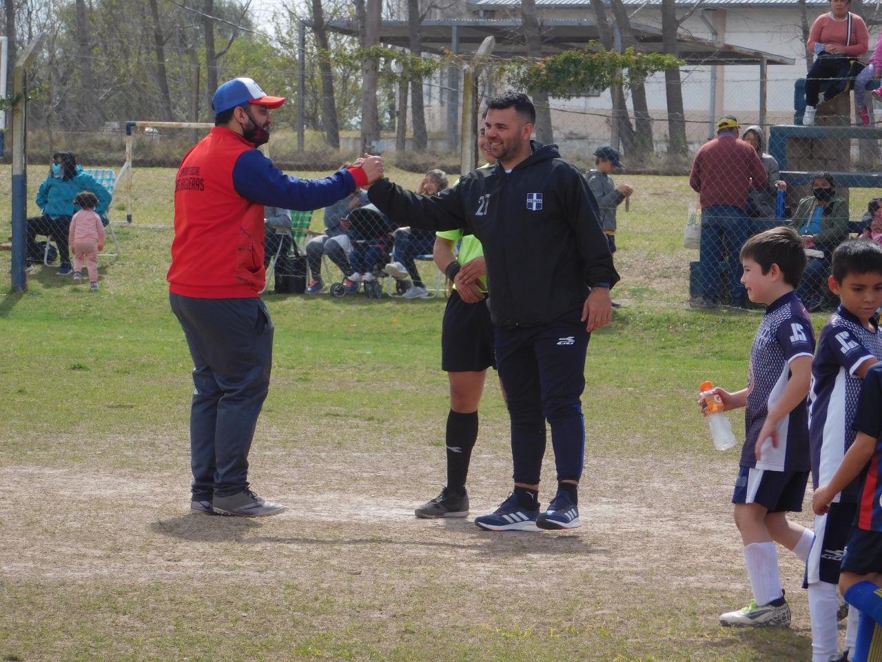 Atenas B vs Centro Social (20)