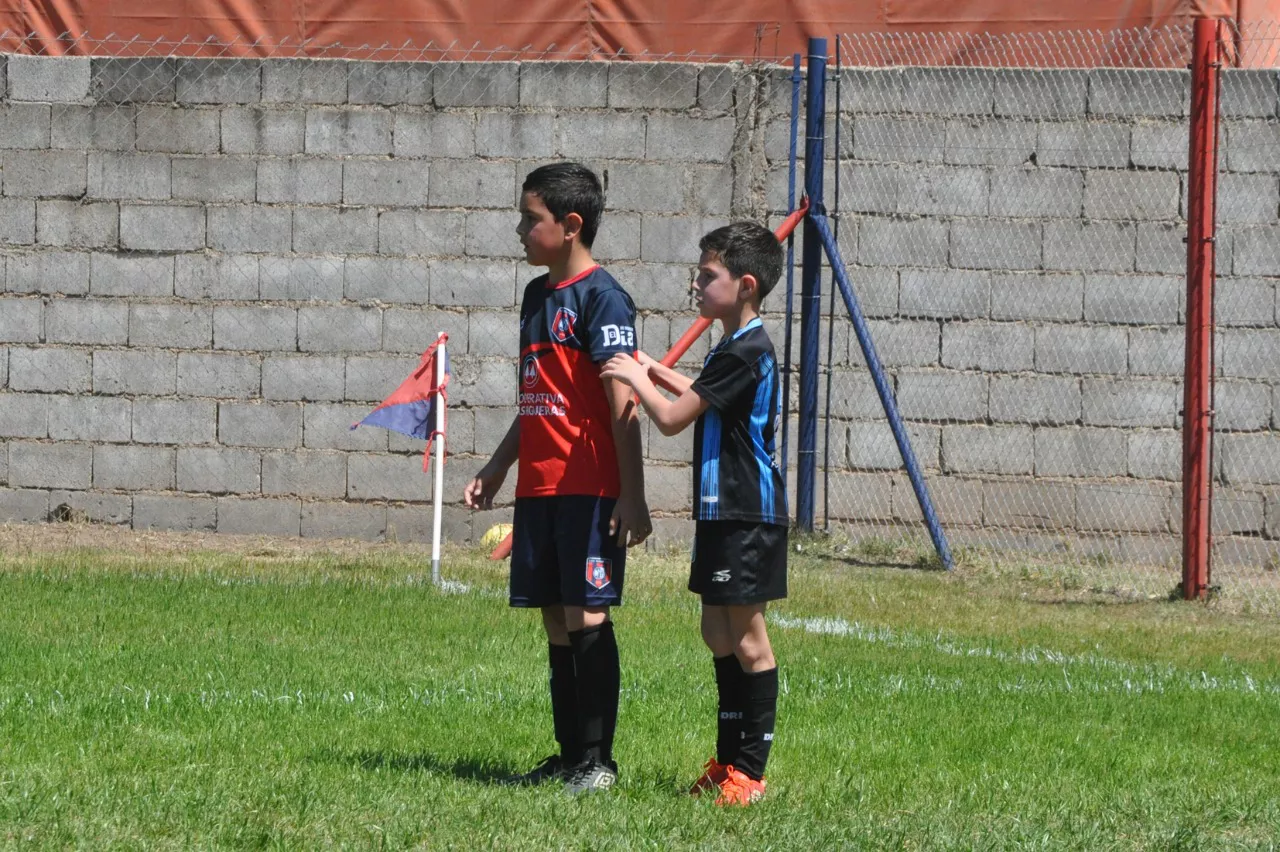 Centro Social vs Alberdi B vs San Cayetano (139)