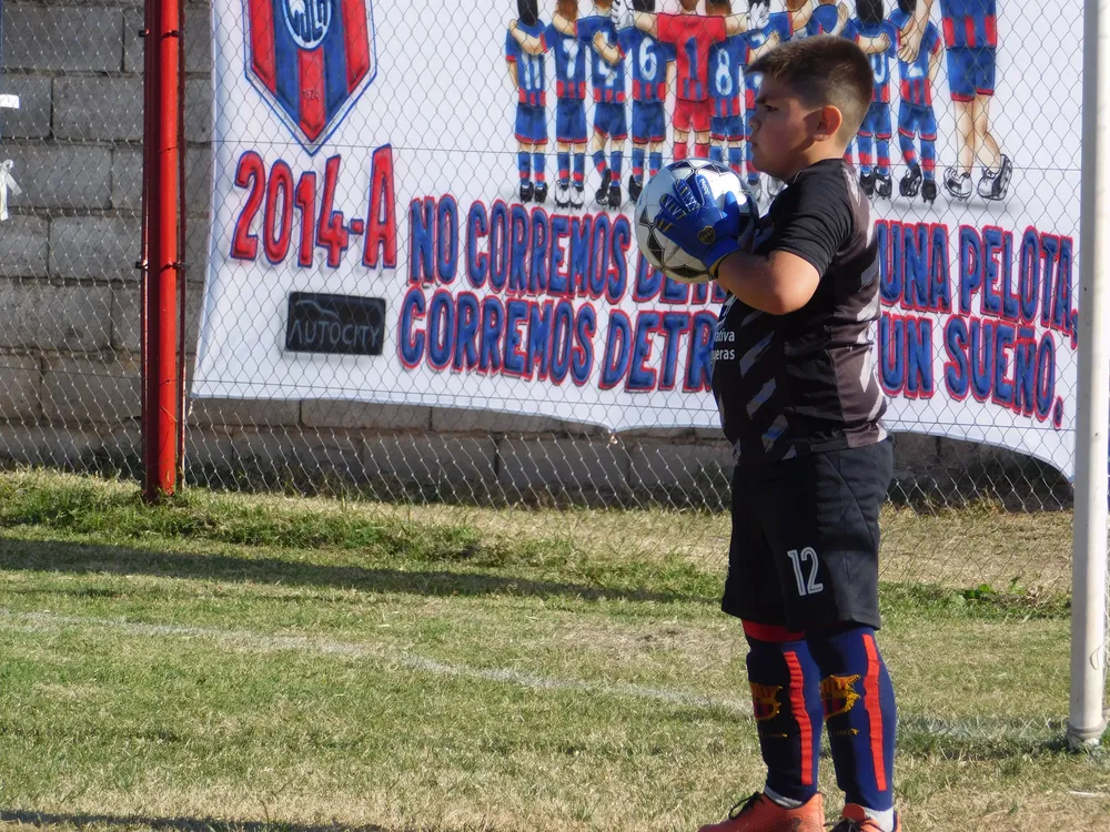 Infantiles Juveniles Centro Social San Lorenzo Bulnes Ateneo Vecinos Argentinso Jrs (50)